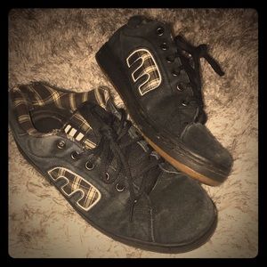 Etnies size 9